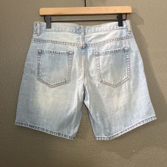 Forever 21 Distressed Light Denim Women's Shorts - Picture 6 of 14